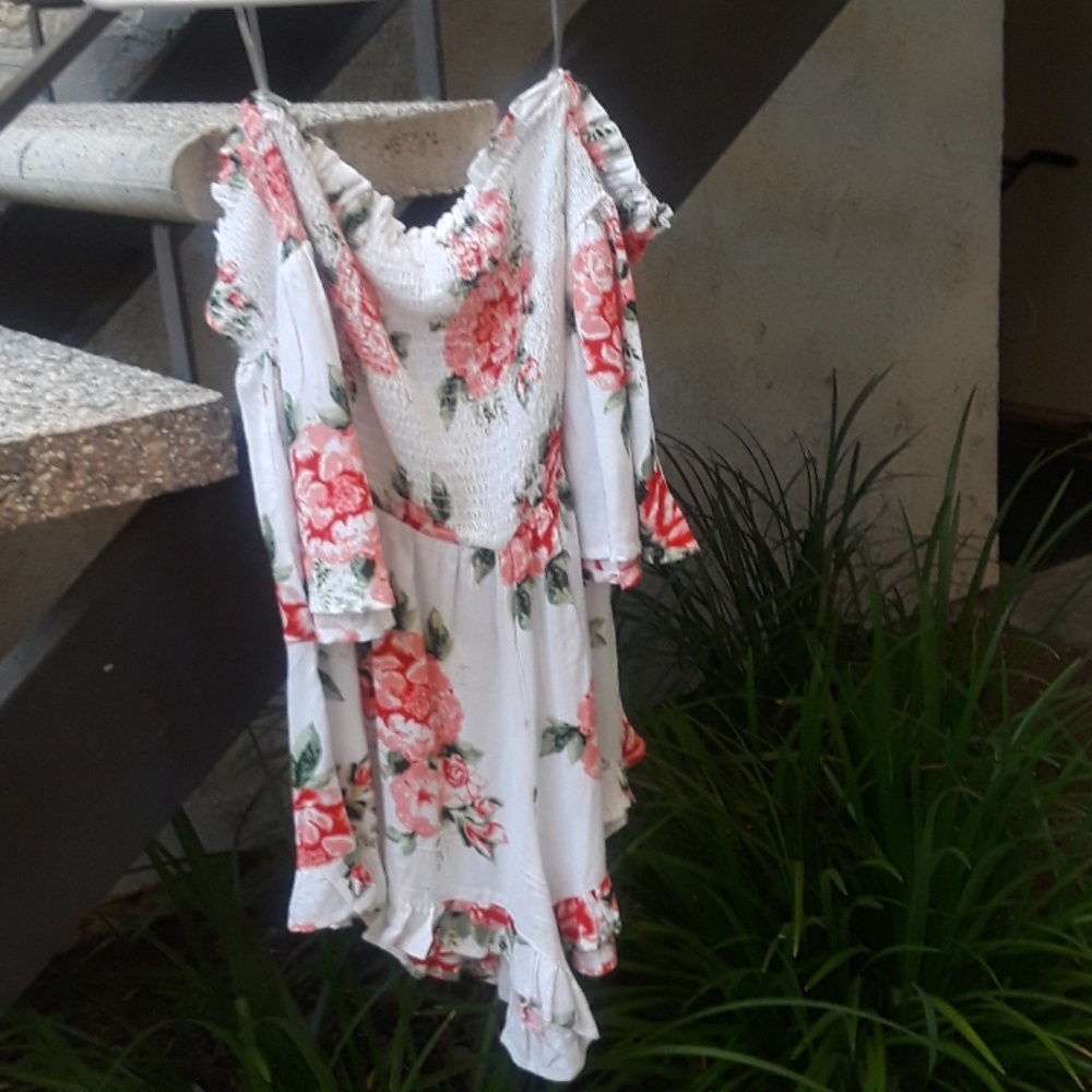 Floral off thr shoulder romper